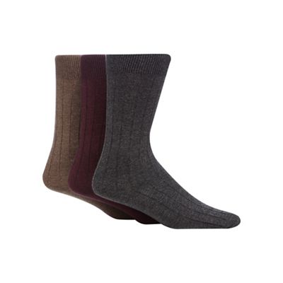 Pack of three assorted ribbed socks